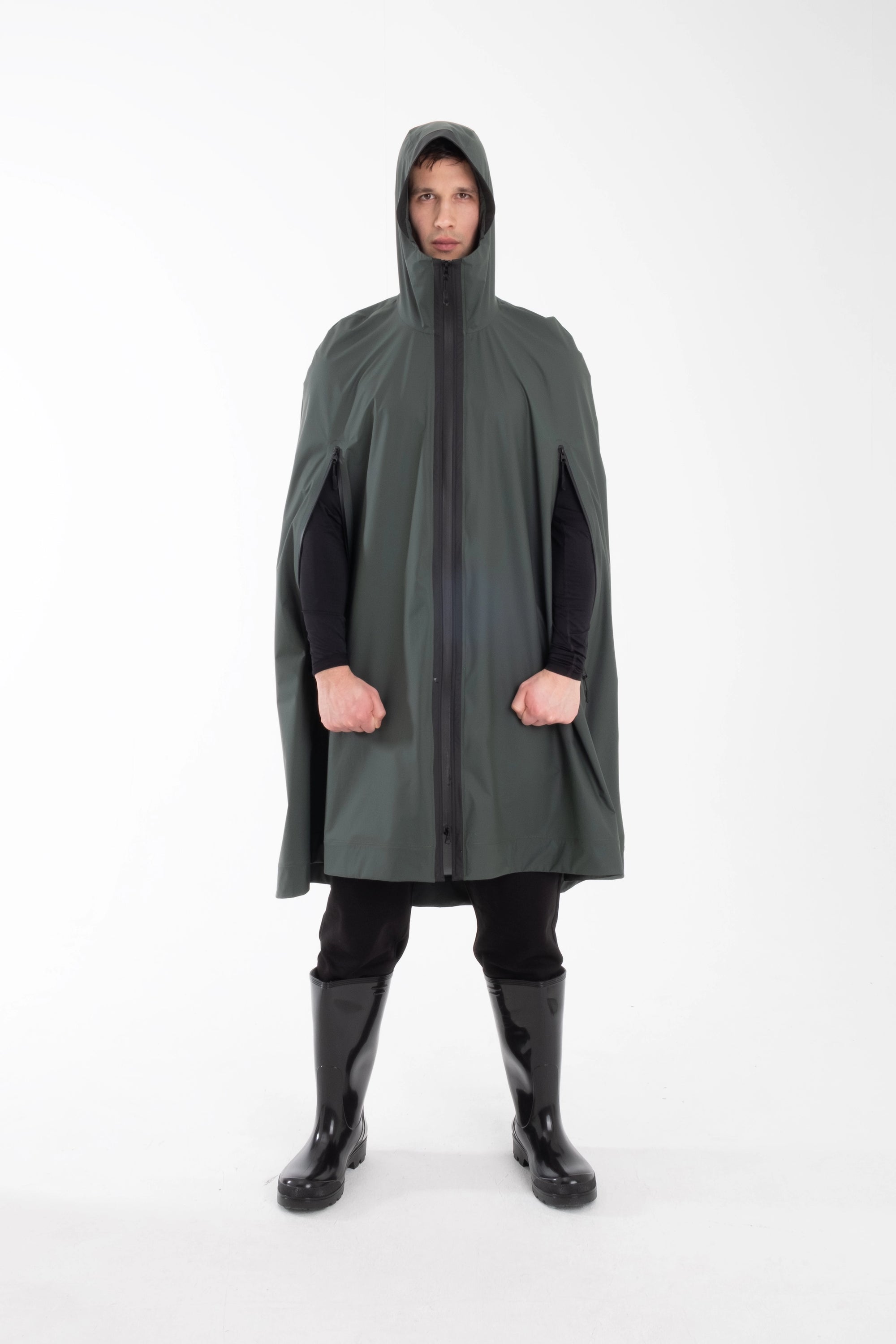 One Node X Sagastad Rain Cape Reflex Olive Men's