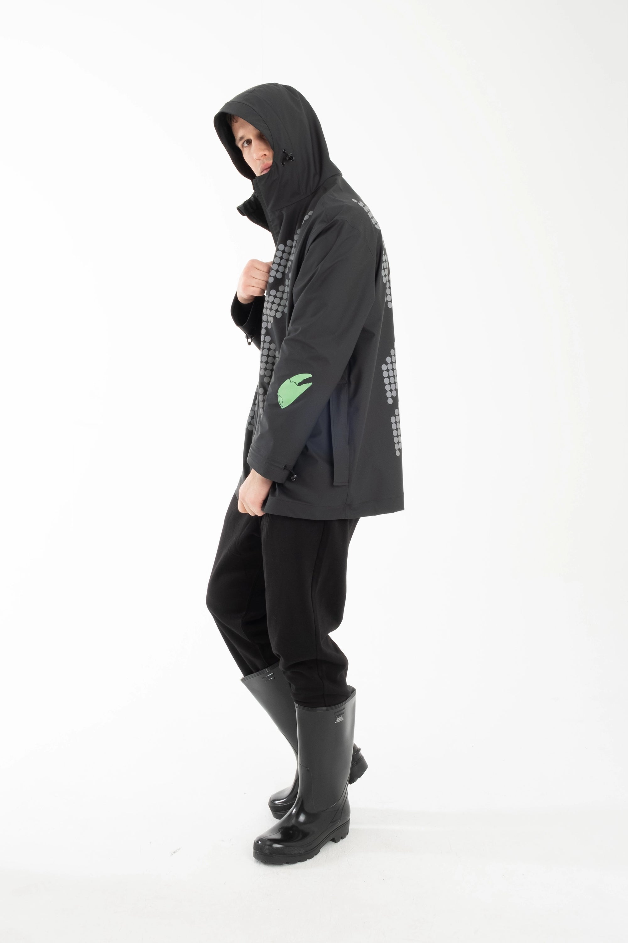 One NODE Scandinavian Storm Jacket X Black for men – a waterproof and windproof jacket designed for durability, breathability, and all-weather protection