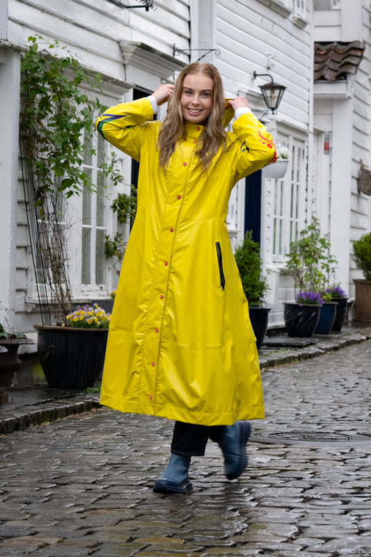 CLASSY LIGHTWEIGHT LONG RAIN COAT SAFFRON