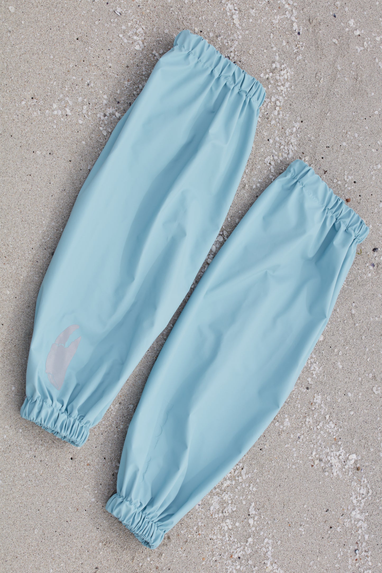 LIGHTWEIGHT ELBOW LENGTH RAIN SLEEVES PASTEL BLUE