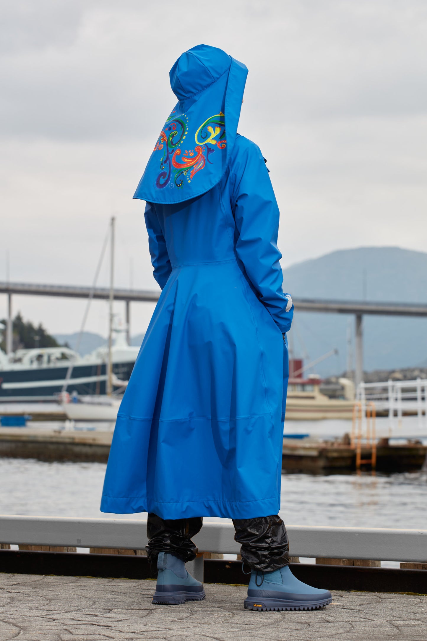 ONE NODE SYDVEST RAIN HAT BLUE WITH PRINT